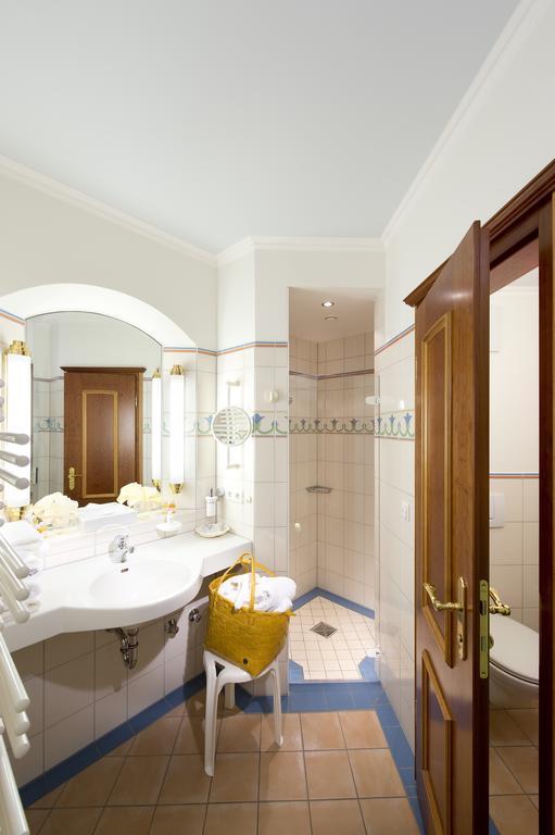 Parkhotel Бад-Фюссінг Екстер'єр фото